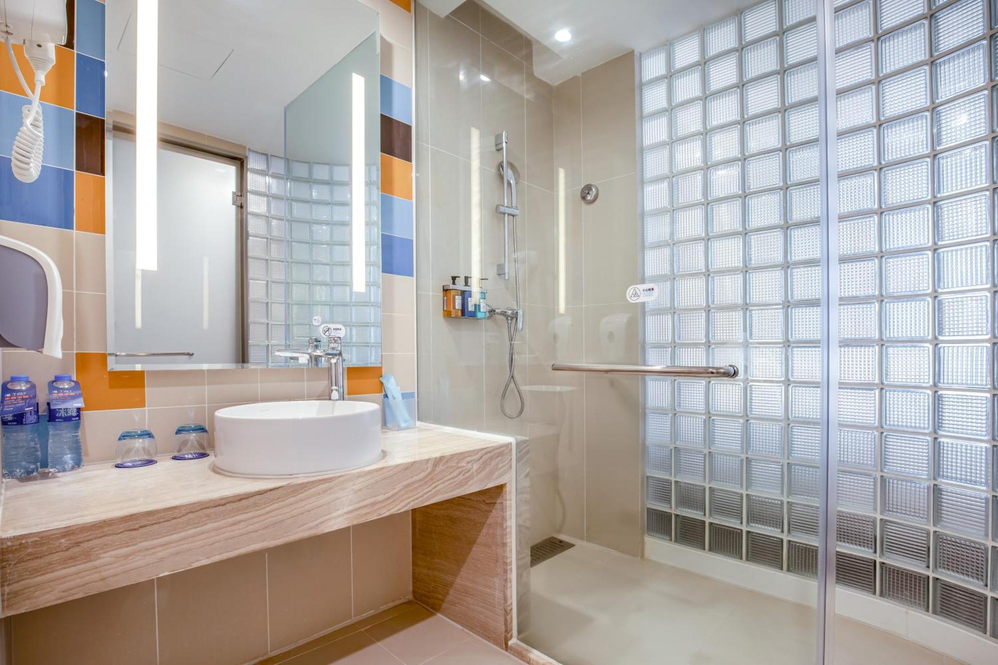 Holiday Inn Express - Liuyang Development Zone By Ihg Changsha Huanghua Airport Exterior foto