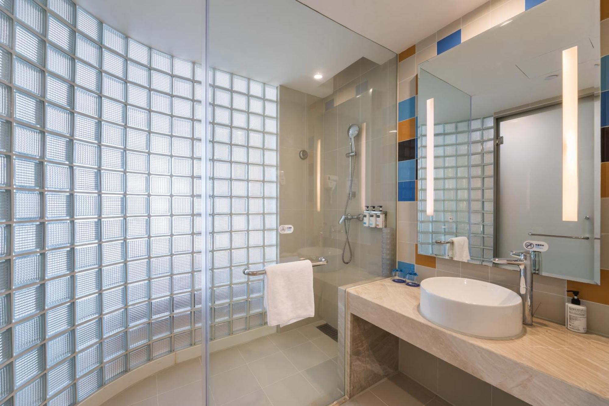 Holiday Inn Express - Liuyang Development Zone By Ihg Changsha Huanghua Airport Exterior foto
